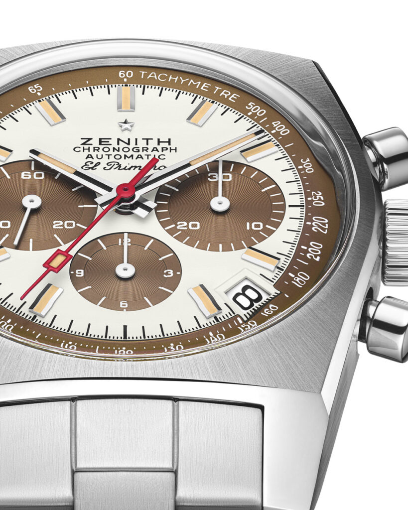ZENITH真力时CHRONOMASTER REVIVAL 旗舰系列 A384复刻版腕表，表盘以白色漆面底盘为基底，与棕色调小表盘形成鲜明对比，呈现经典的“巧克力熊猫”式布局。