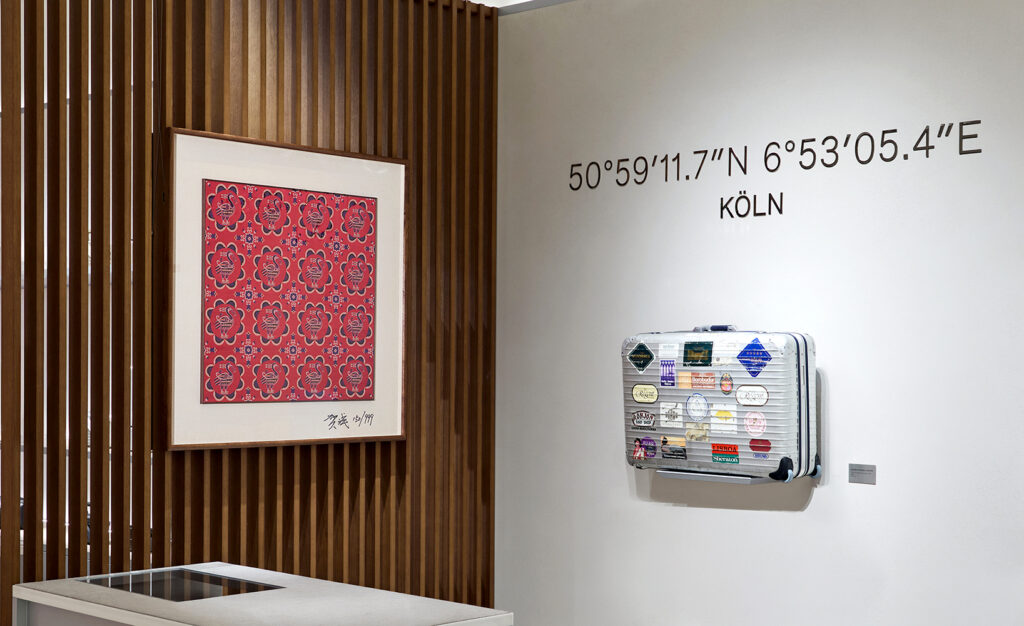 成都太古里rimowa精品店内展示