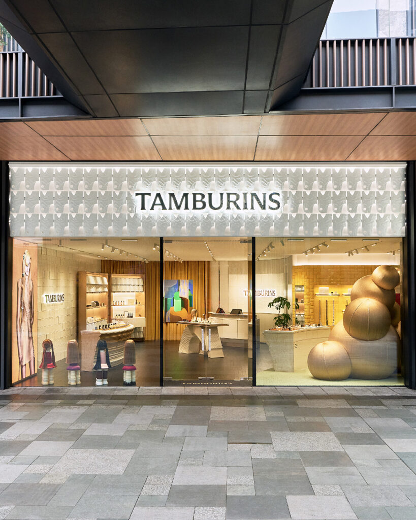 TAMBURINS成都太古里店正式启幕 「SUMMER TAILS」夏日尾迹亮相全新感官空间