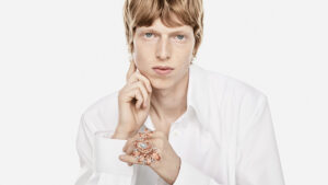 Boucheron宝诗龙2026 Carte Blanche, Human Being高级珠宝系列：在AI时代，用14,000小时的手工重新回答“什么最珍贵”
