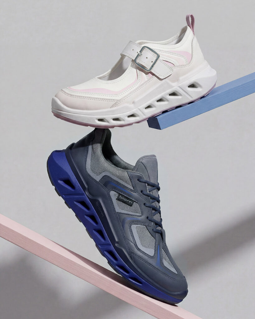 ECCO BIOM 720系列女款（上）&男款（下）